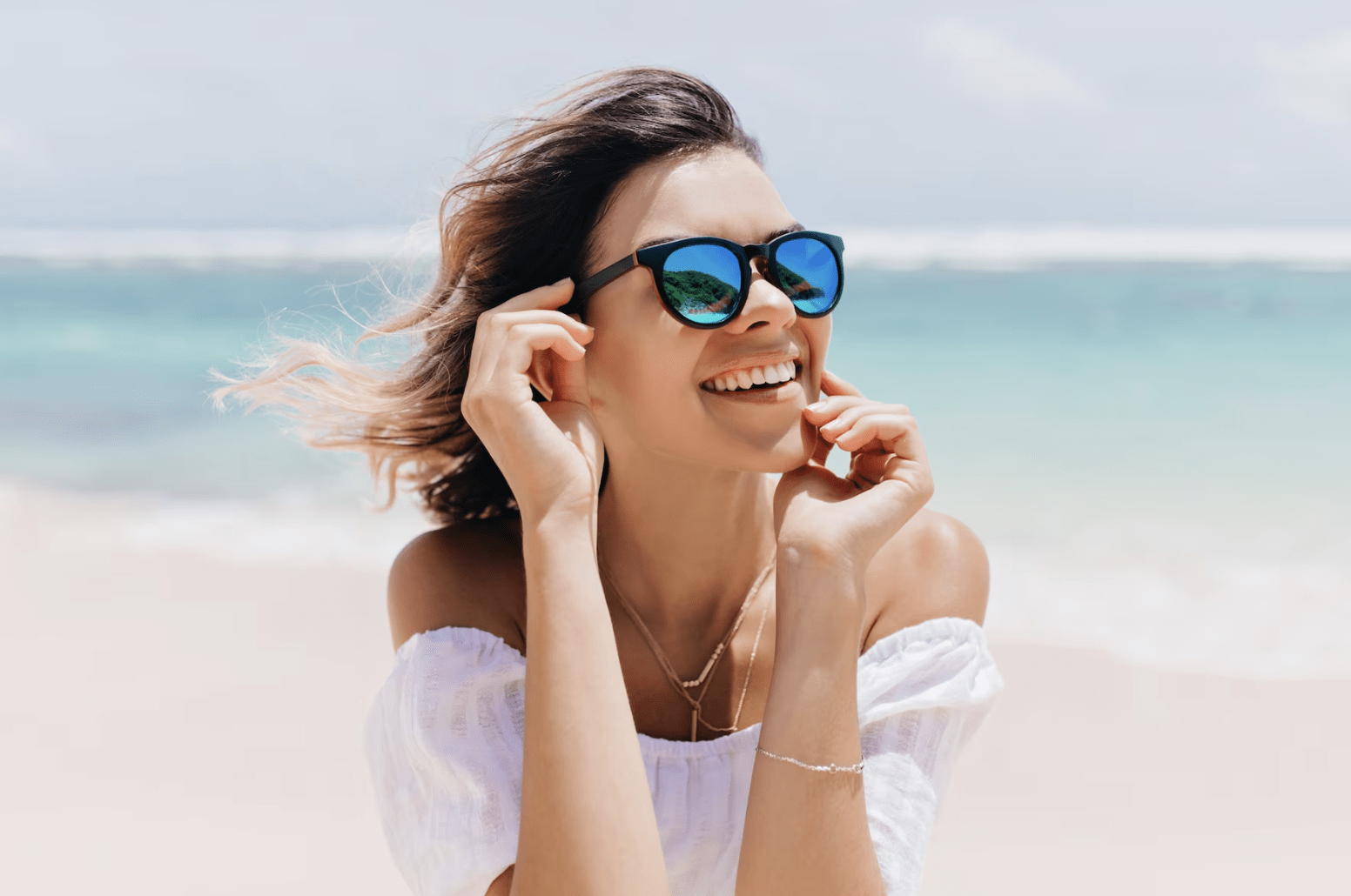 Los 5 accesorios imprescindibles para completar tu look de verano